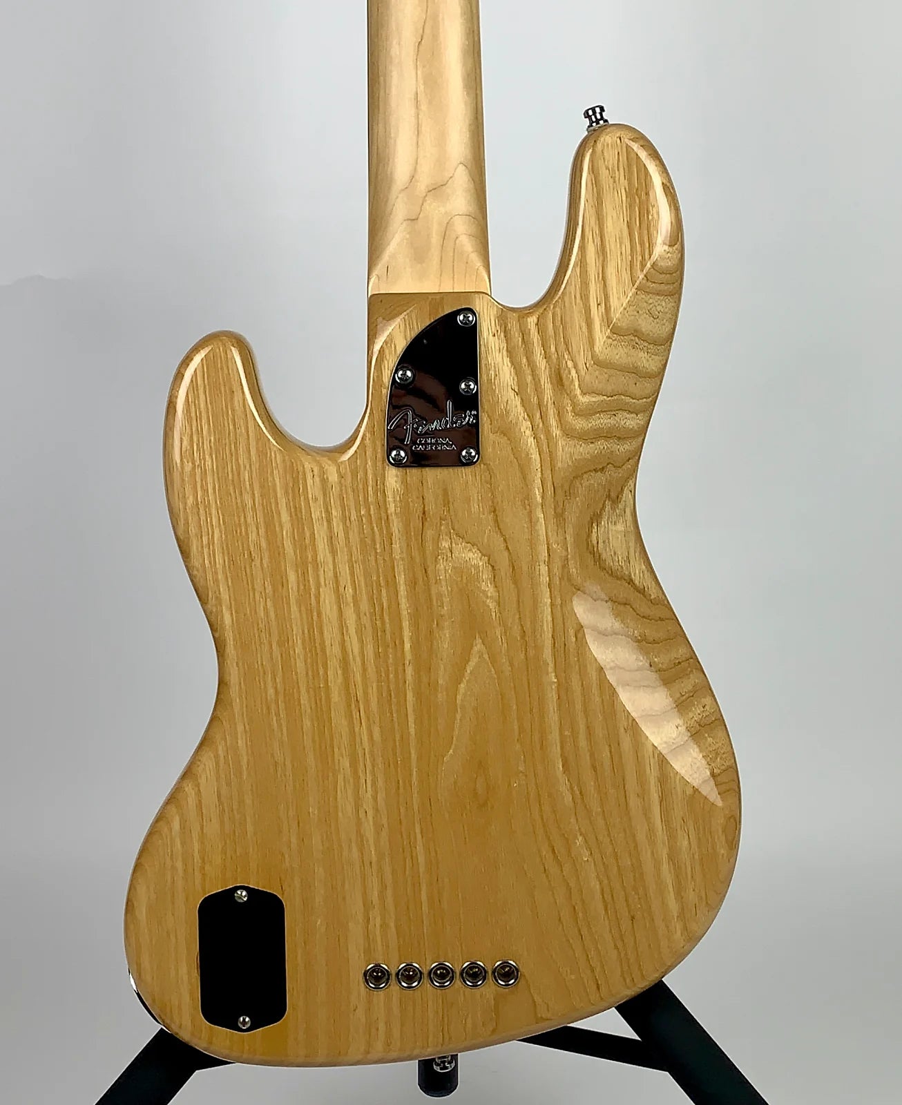 USED Fender American Deluxe 5-String Jazz Bass - Natural
