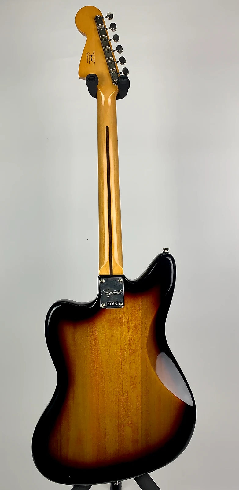 Squier Classic Vibe 70s Jaguar3 Tone Sunburst