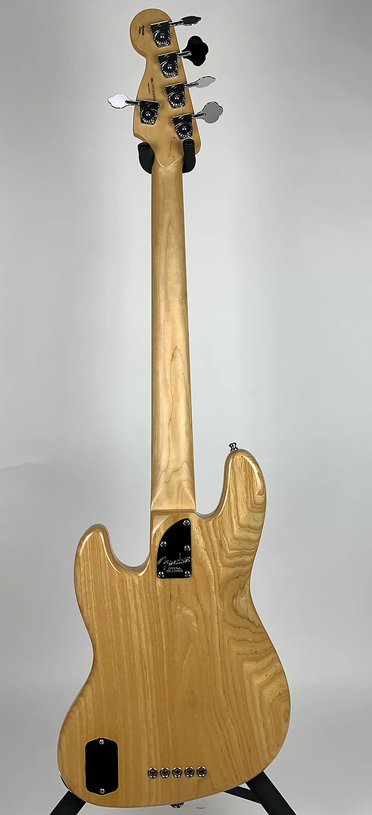 USED Fender American Deluxe 5-String Jazz Bass - Natural