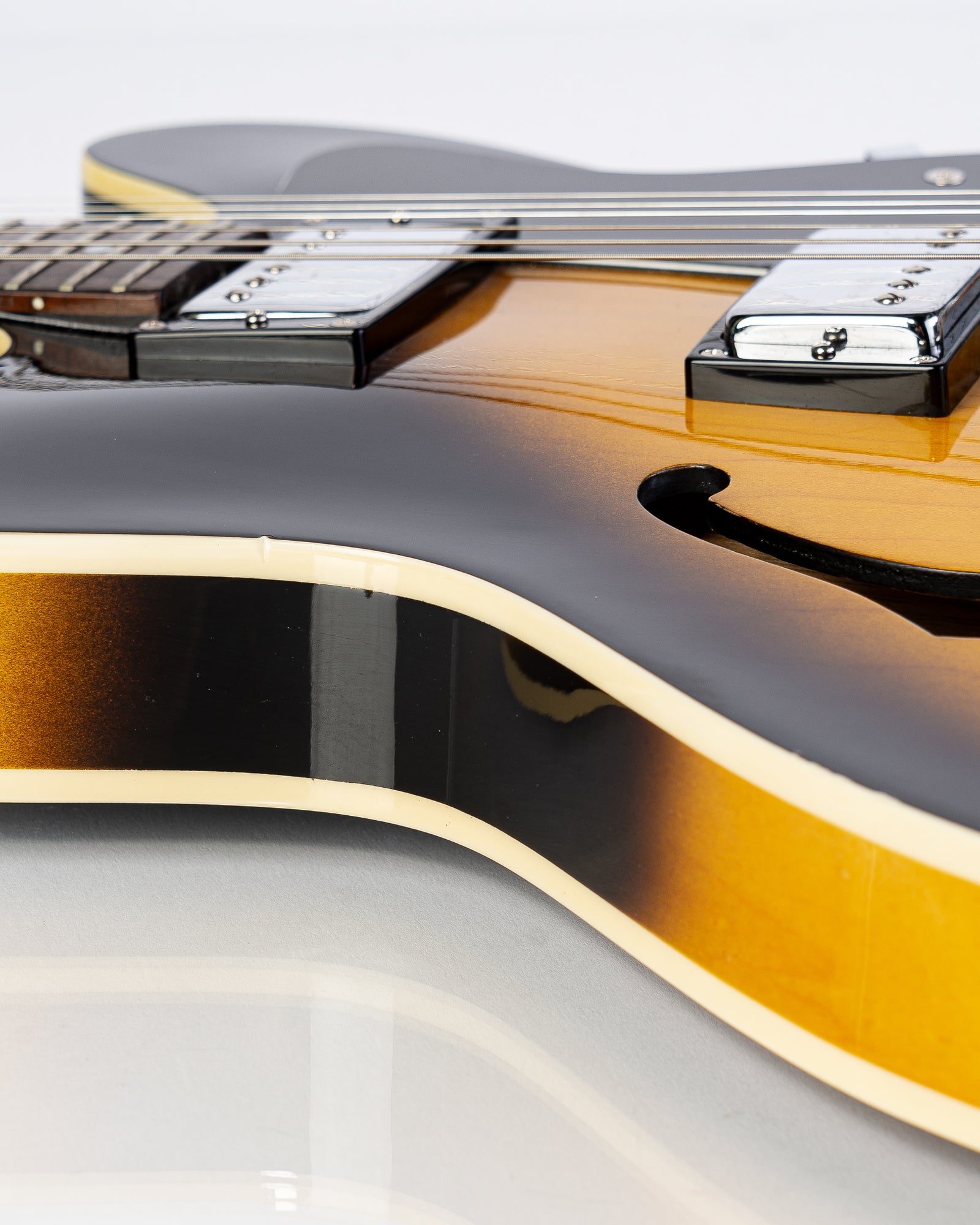 Used Epiphone Dot Vintage Sunburst w/bag