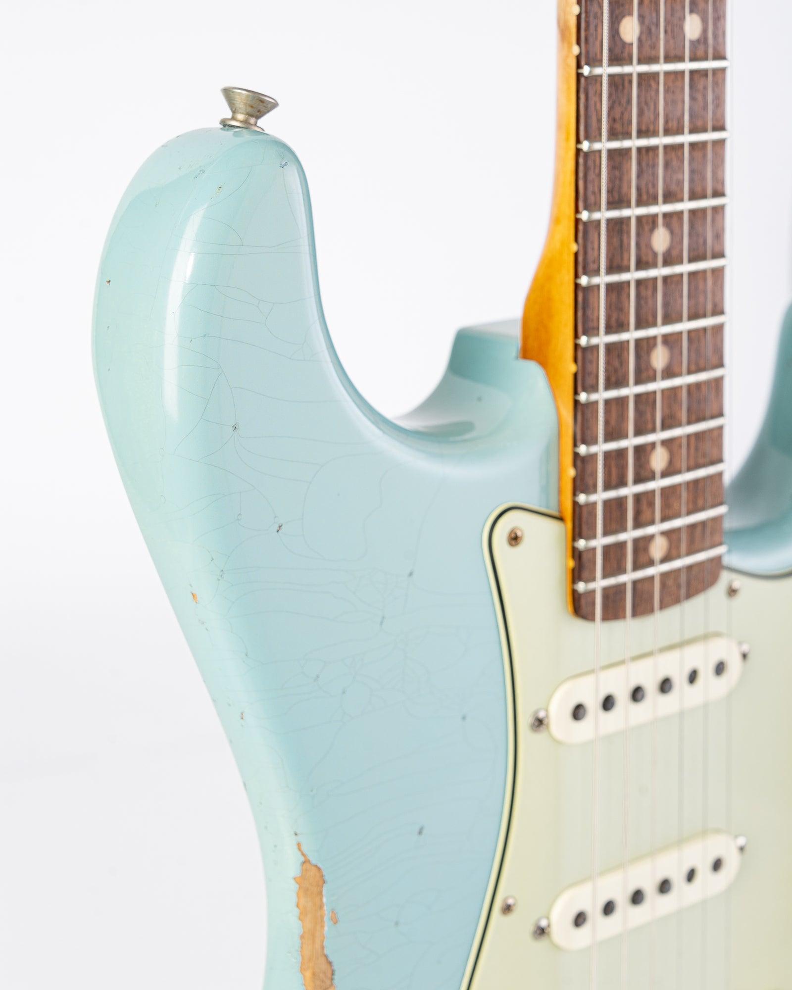 Fender Custom Shop 1963 Stratocaster Electric Guitar - Heavy Relic Faded Aged Sonic Blue
