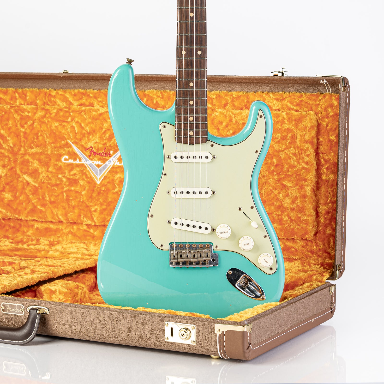 Fender Custom Shop Limited Edition '62/'63 Stratocaster Electric Guitar - Journeyman Relic, Aged Surf Green