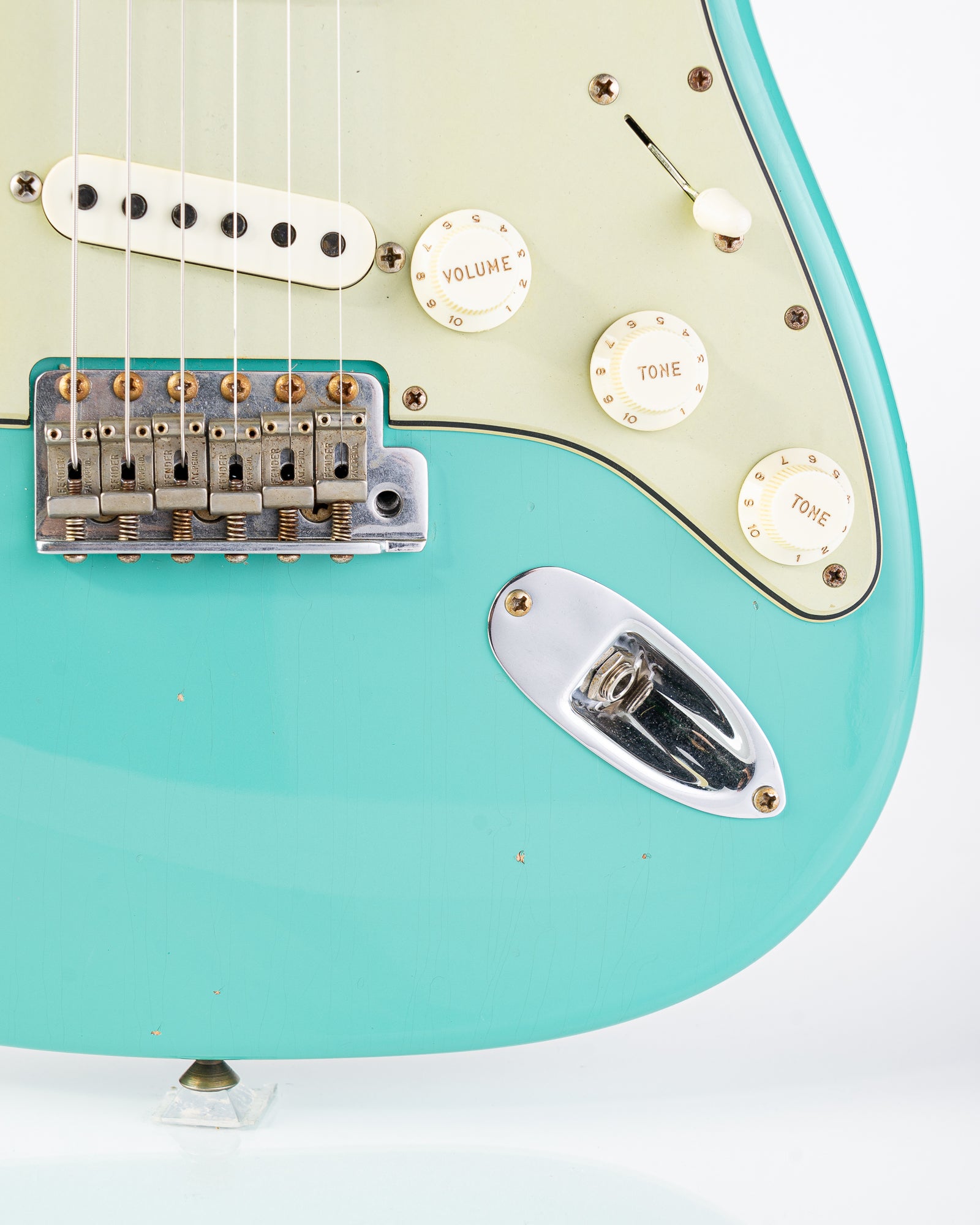 Fender Custom Shop Limited Edition '62/'63 Stratocaster Electric Guitar - Journeyman Relic, Aged Surf Green