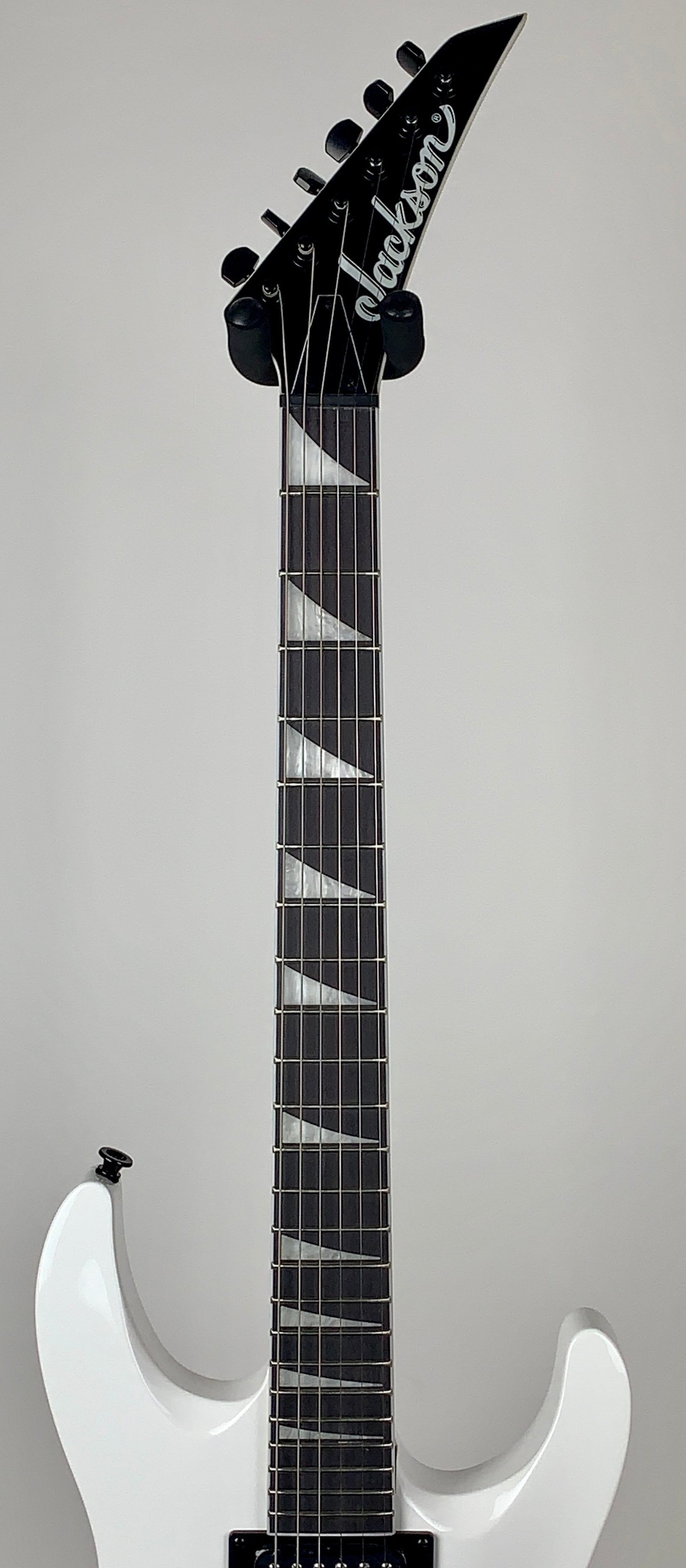 Jackson JS Series JS22 Dinky Arch Top with Amaranth Fingerboard - Snow White