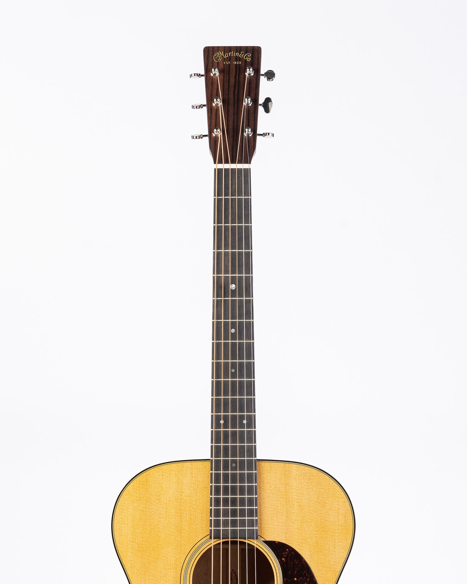 Martin Standard Series 000-18 Acoustic Guitar - Natural