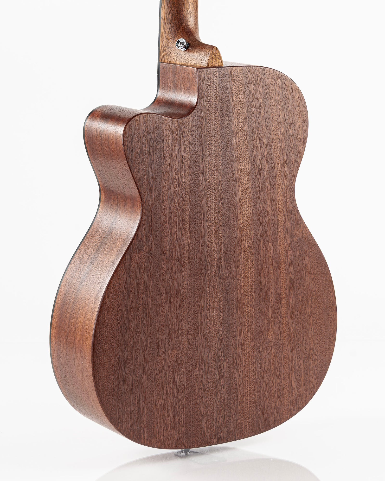 Martin 000C Jr E Junior Series Cutaway Acoustic Electric Bass Guitar - Sunburst