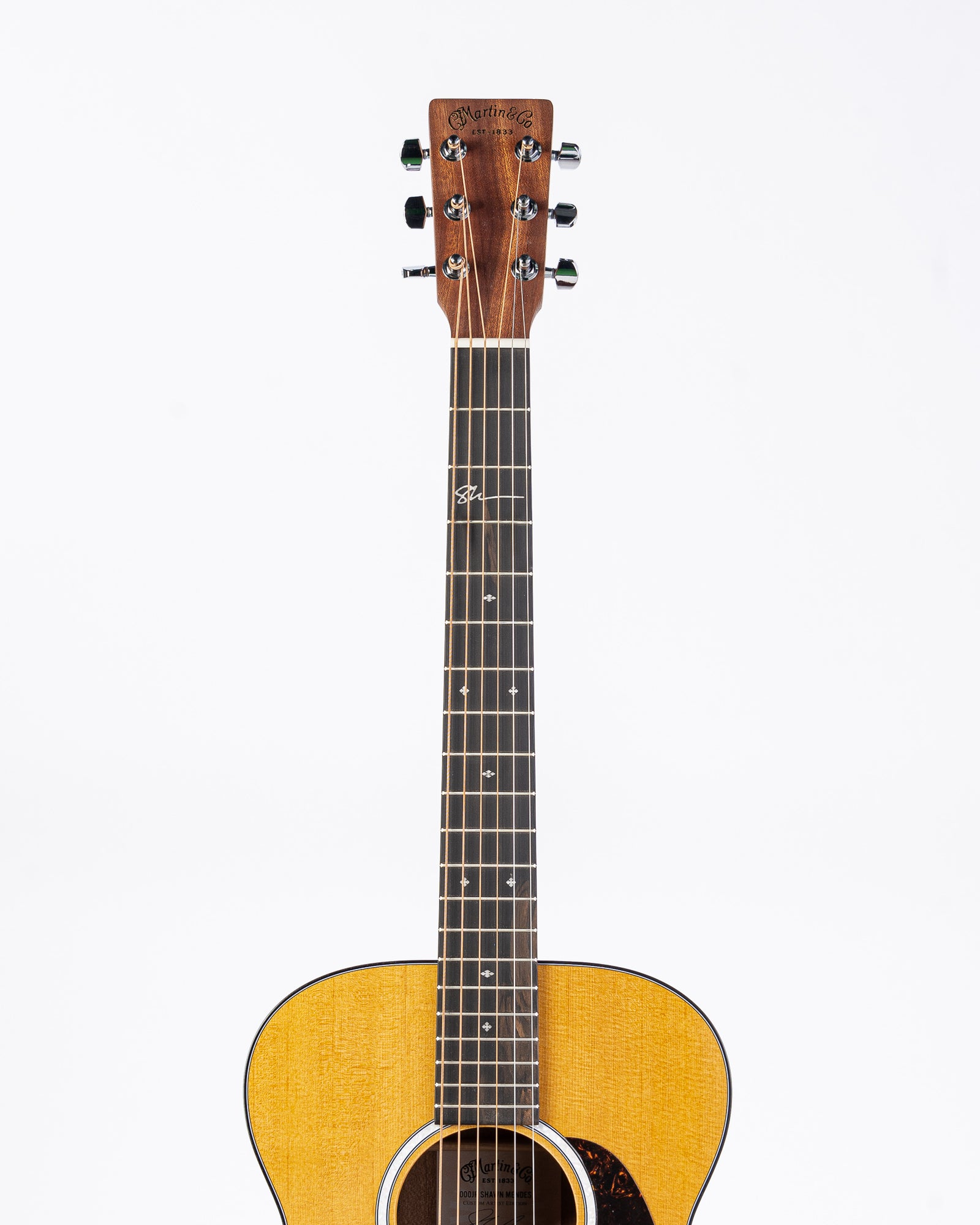 Martin Shawn Mendes Signature 000JR-10E