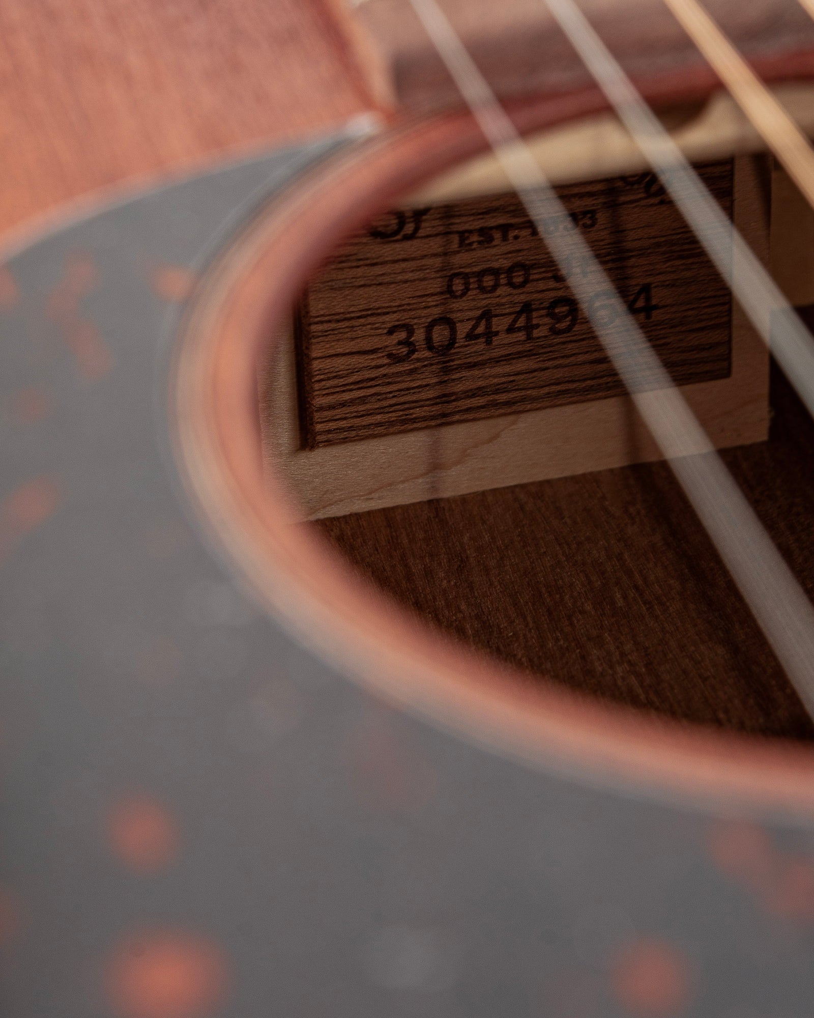 Martin 000 Jr E Sapele Junior Series Left Handed Acoustic Electric Guitar - Natural