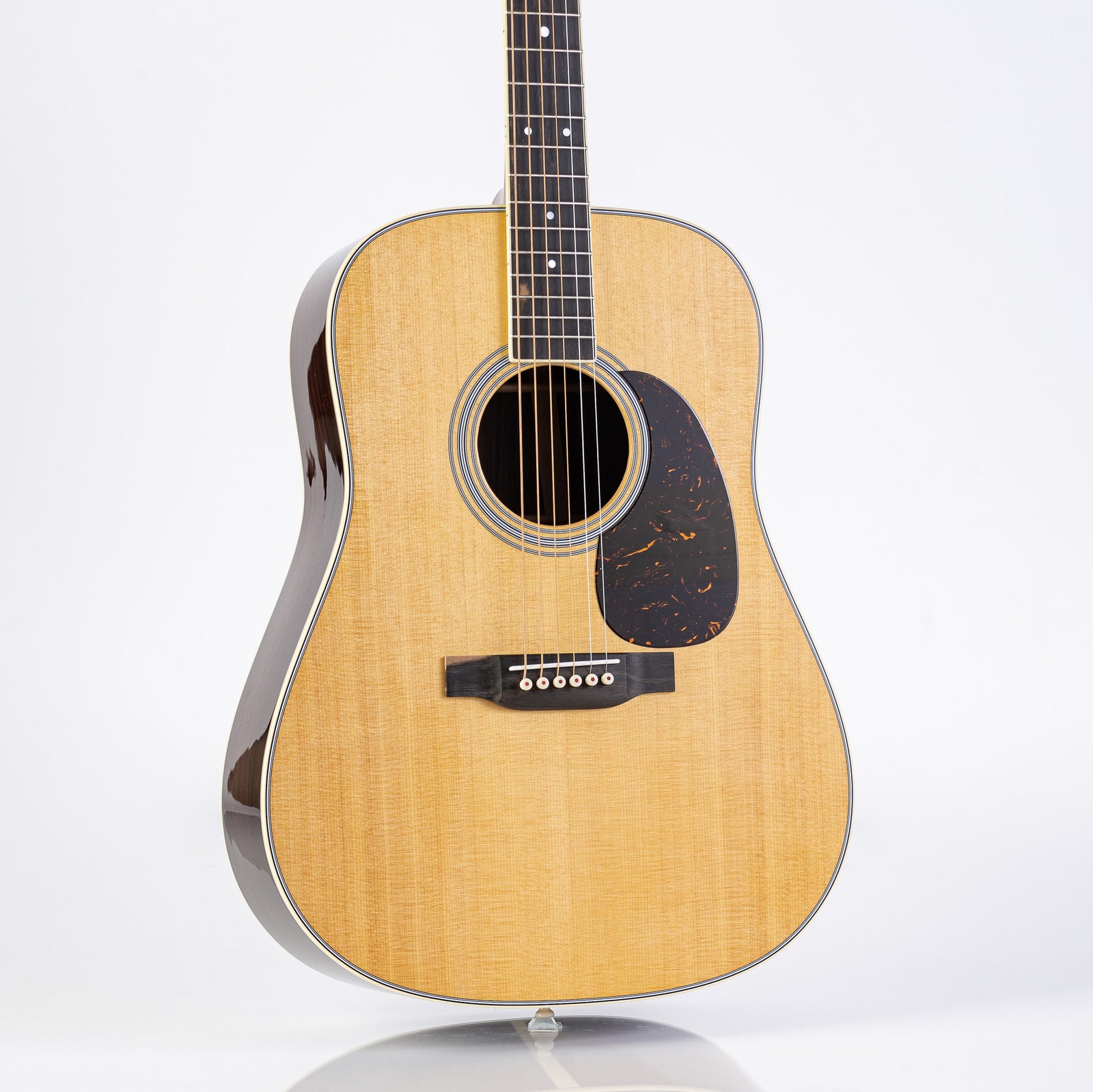 Martin Standard Series D-35 Acoustic Guitar - Natural