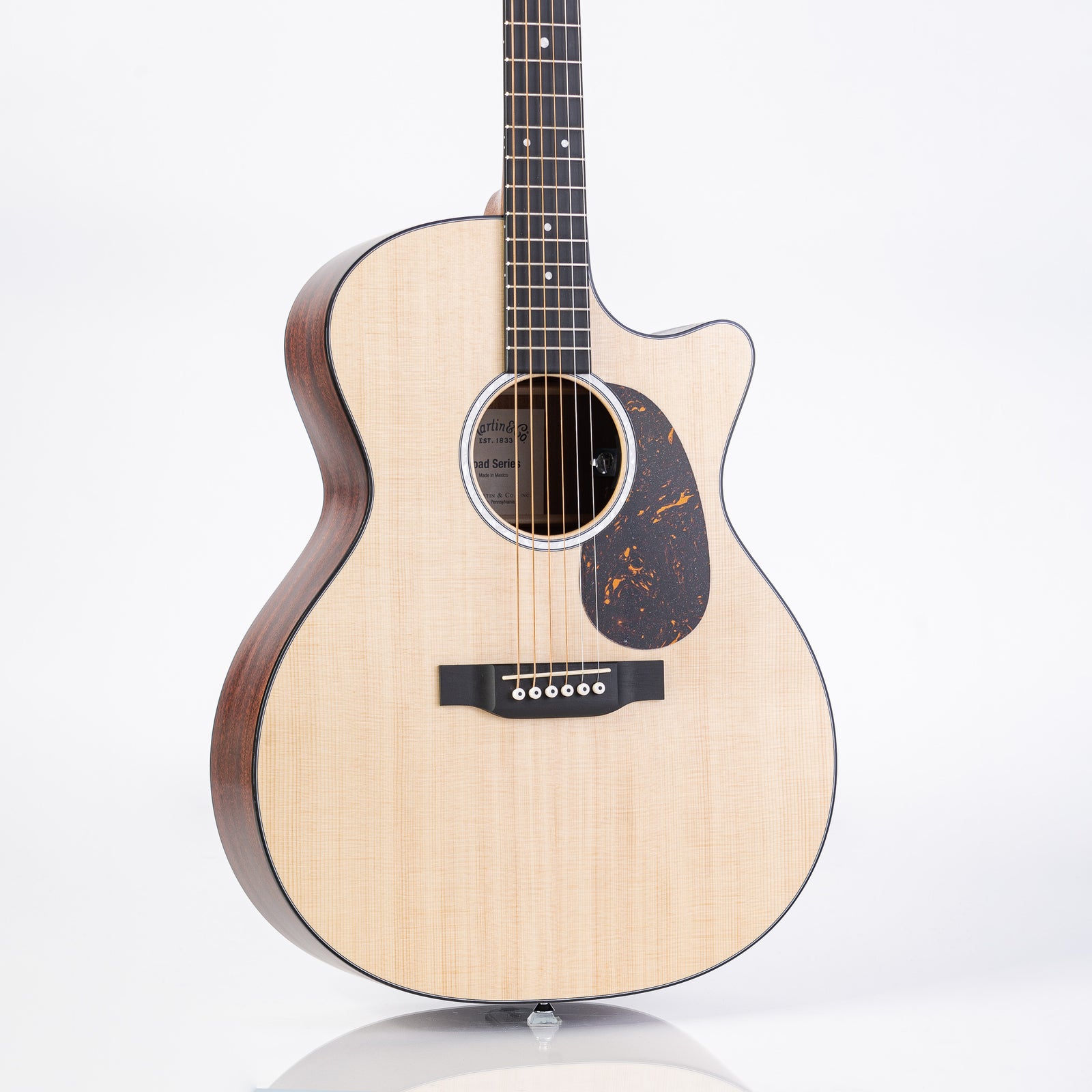 Martin Road Series GPC-11E Satin Spruce