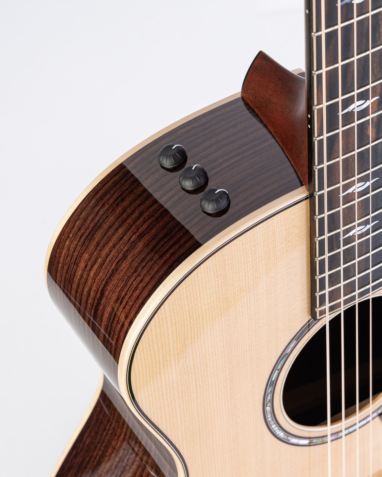 Taylor 814ce Grand Auditorium Acoustic Electric Guitar - Natural with HSC