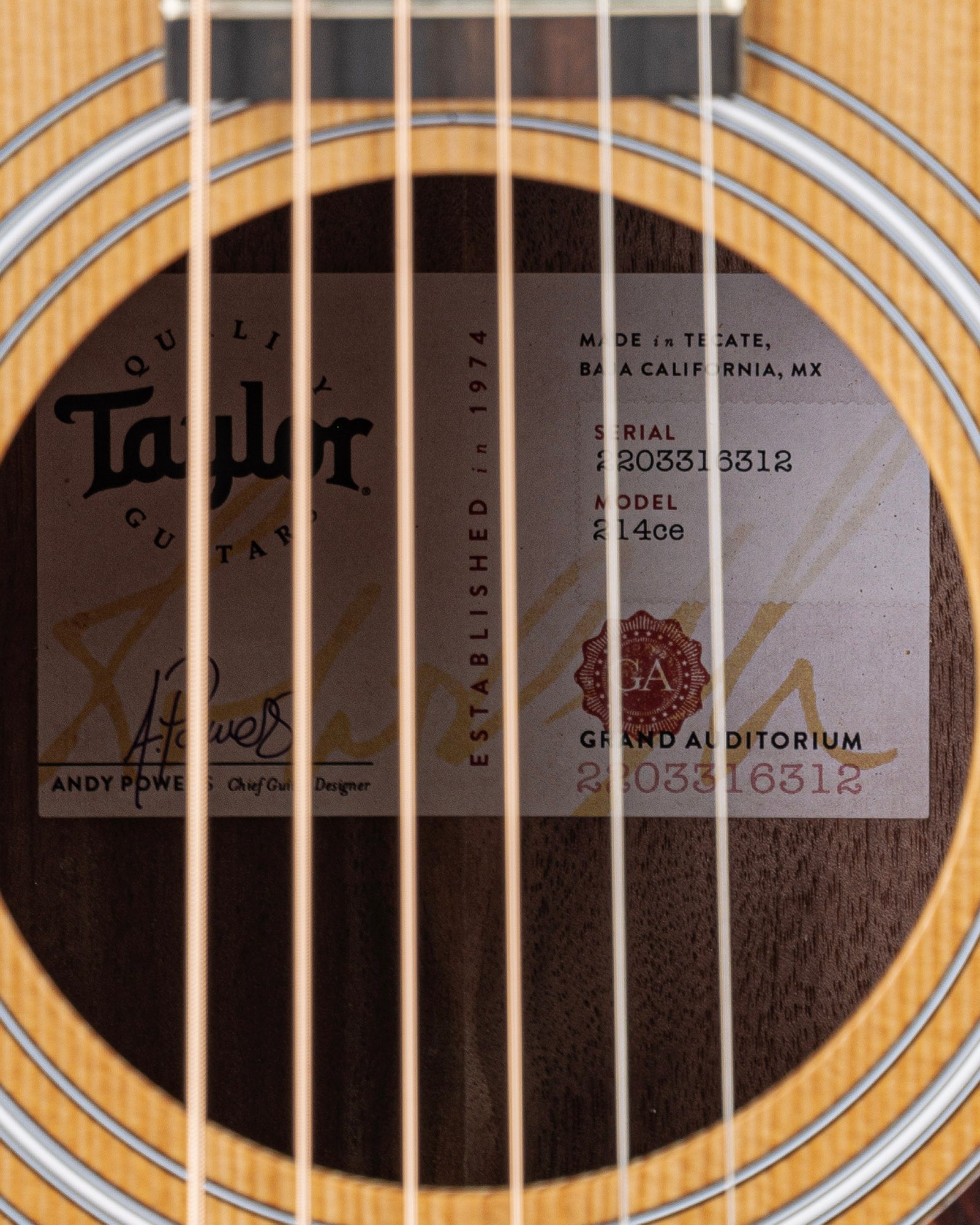 Taylor 214ce Grand Auditorium Acoustic Electric Guitar - Natural