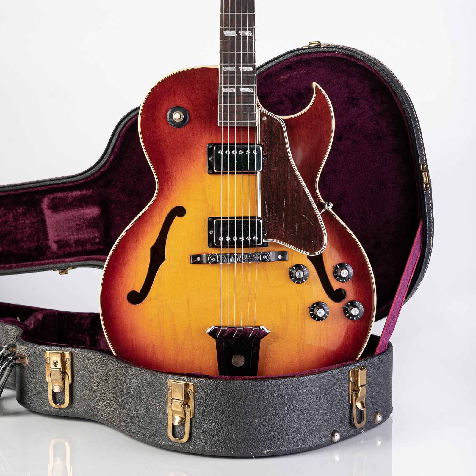 USED 1973 Gibson ES-175D Hollow-Body Electric Guitar - 2 Tone Sunburst with Original Hardshell Case