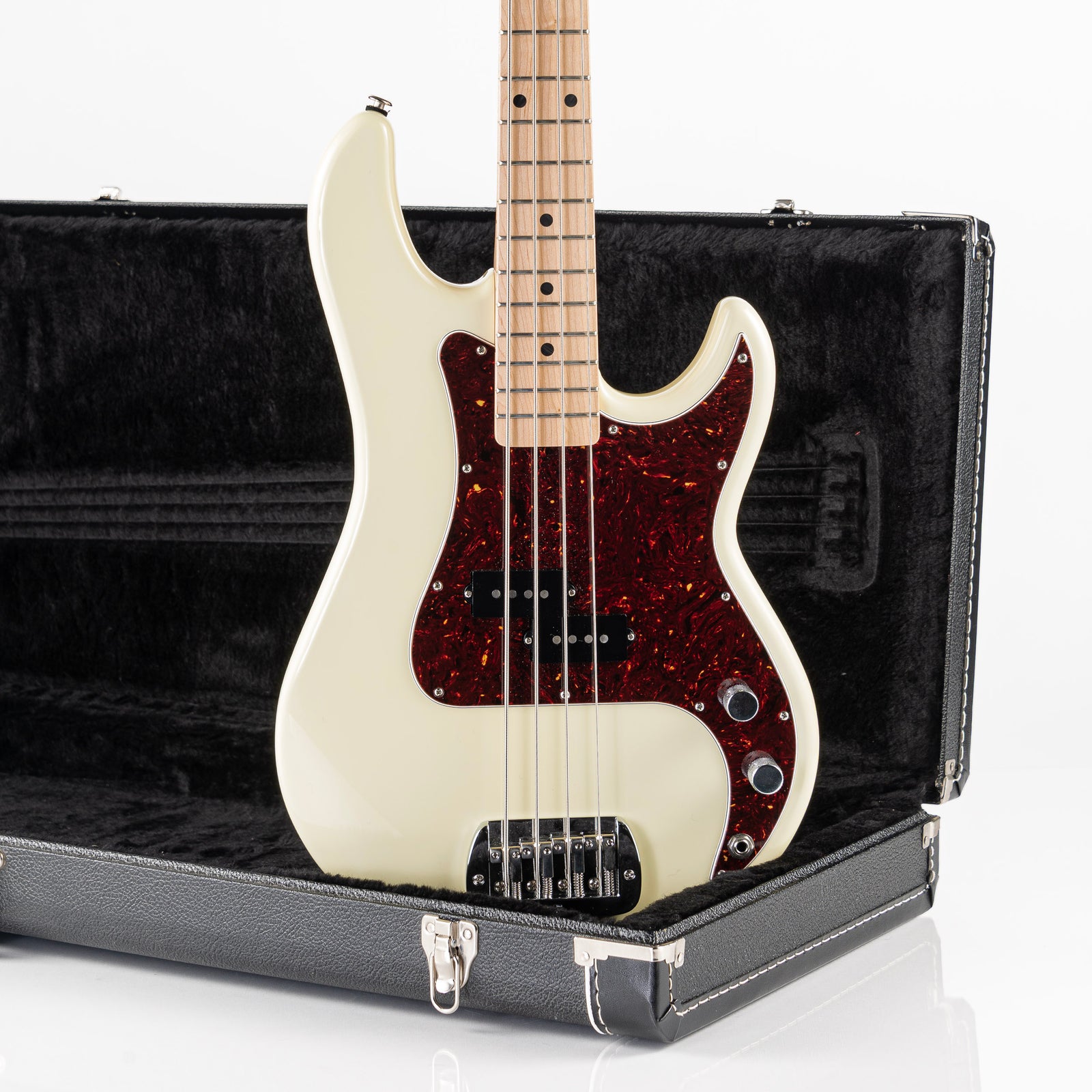 USED 2019 G&L LB-100 Fullerton Deluxe Custom Made Electric Bass - Vintage White