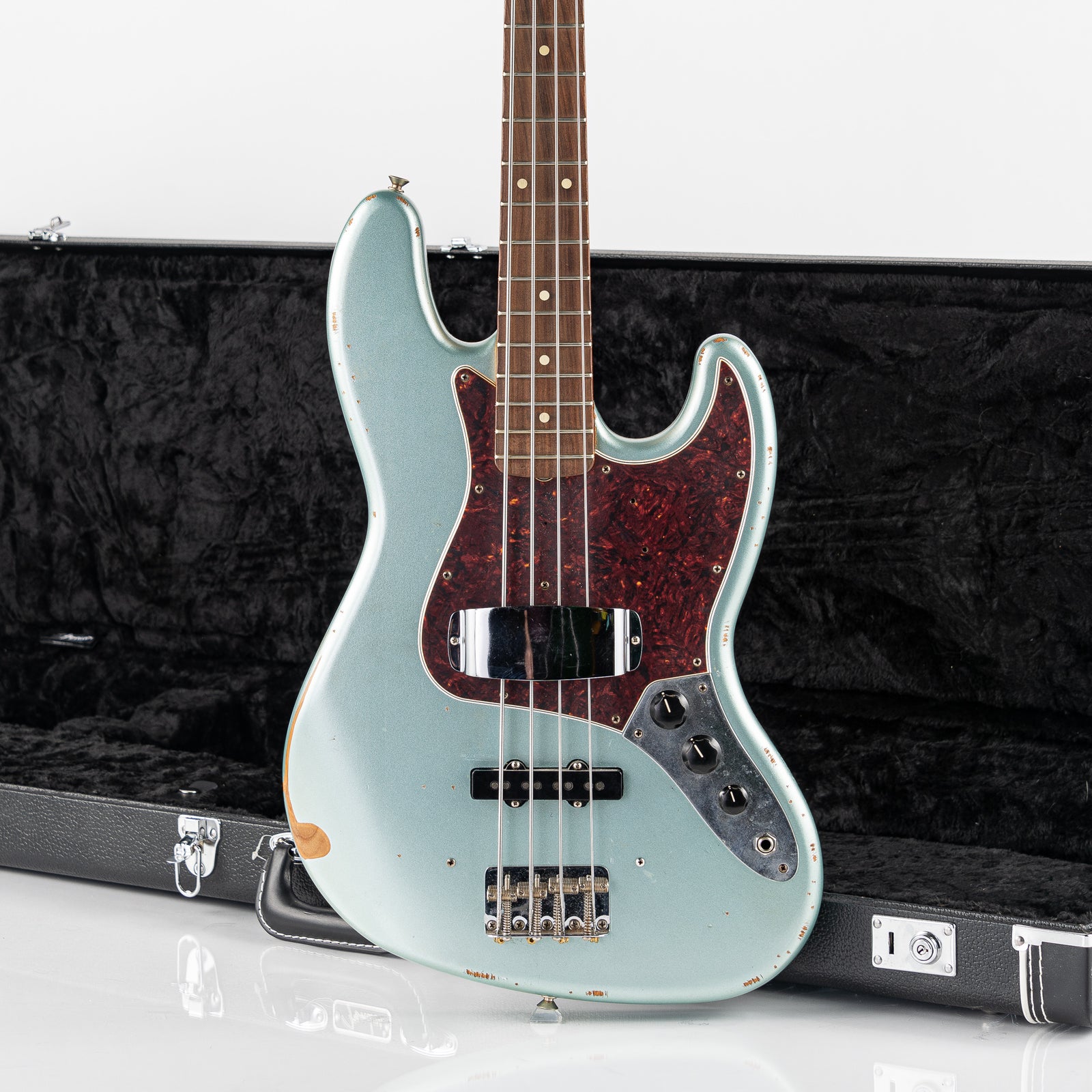 USED Fender 60th Anniversary Road Worn '60s Jazz Bass - Firemist Silver with Hardshell Case