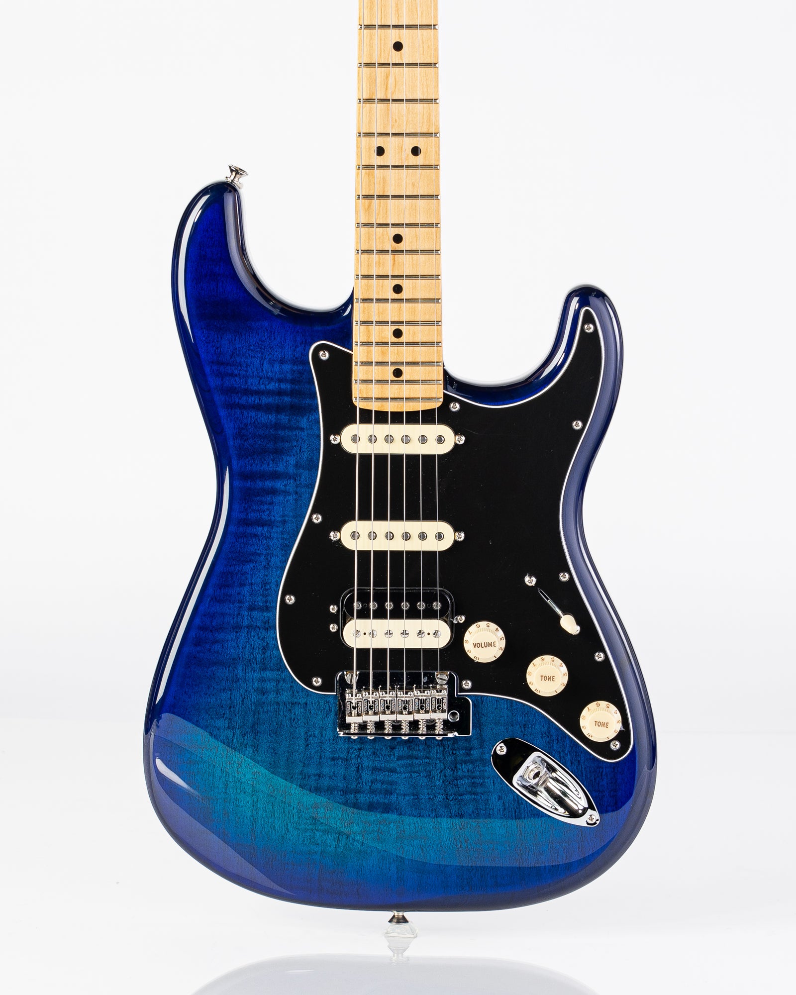 USED Fender Player Stratocaster HSS Plus Top Limited-Edition Electric Guitar - Blue Burst