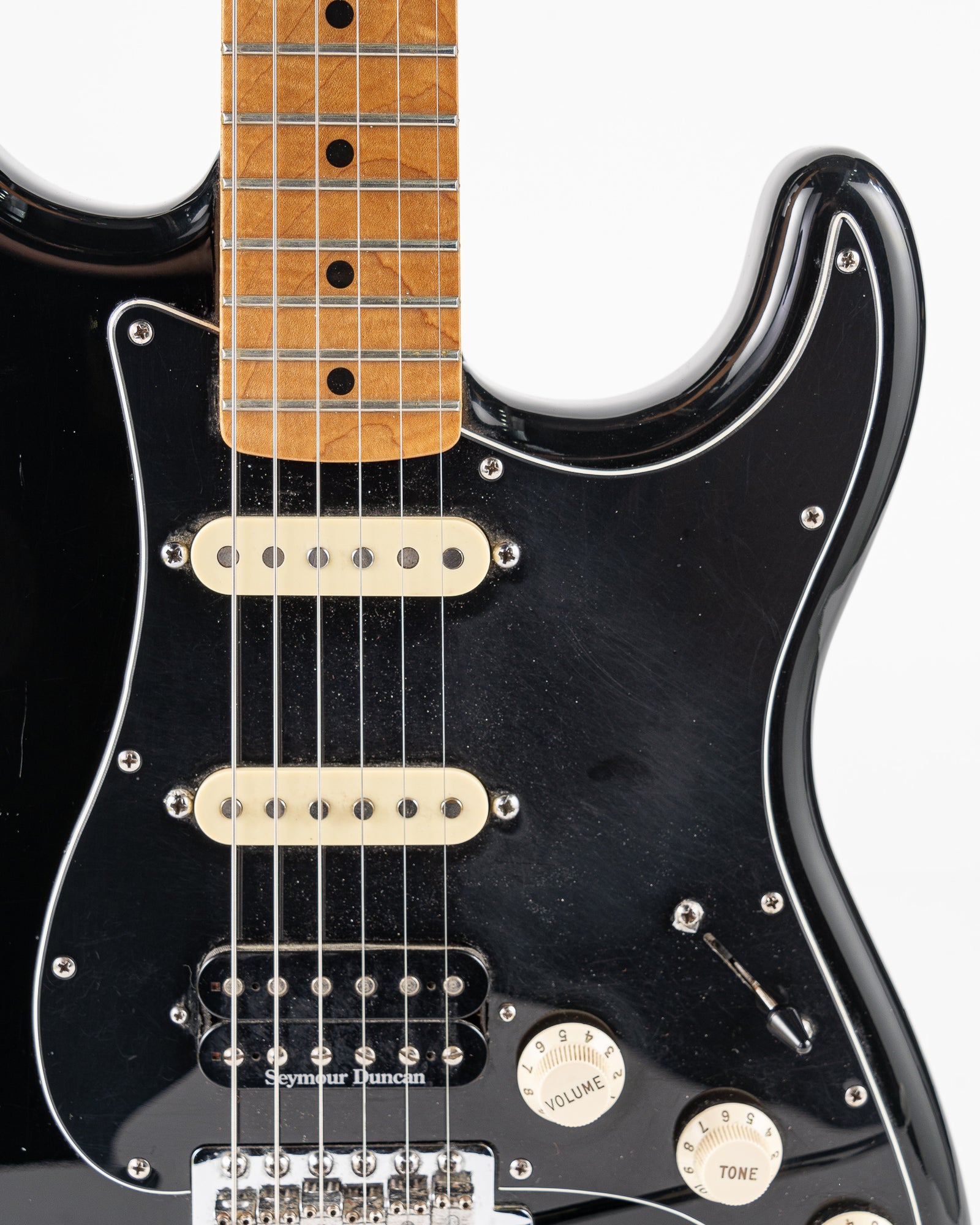 USED Fender Special Edition Standard Stratocaster HSS Electric Guitar - Black