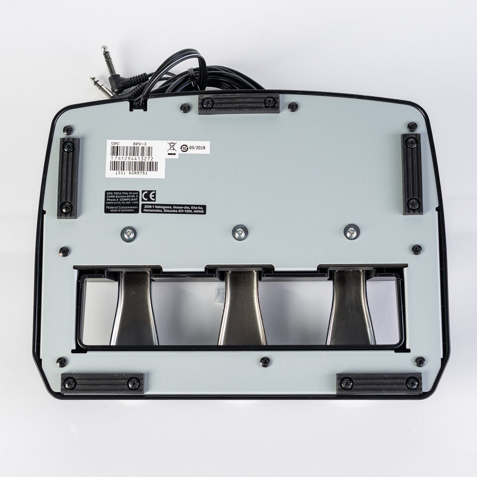 USED Roland RD-2000 Digital Stage Piano with RPU-3 Triple Pedal