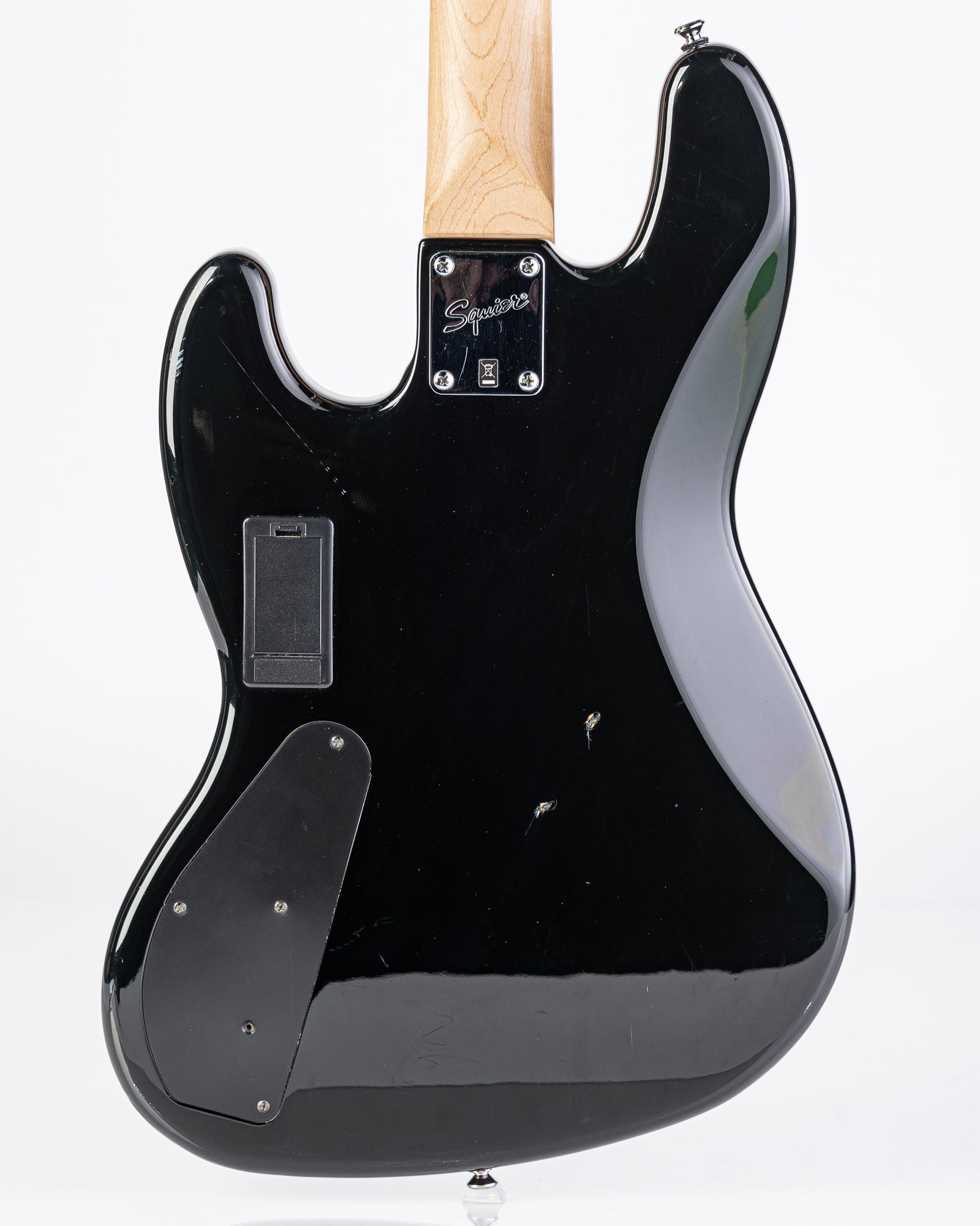 USED Squier Deluxe Active Jazz IV Bass - Black