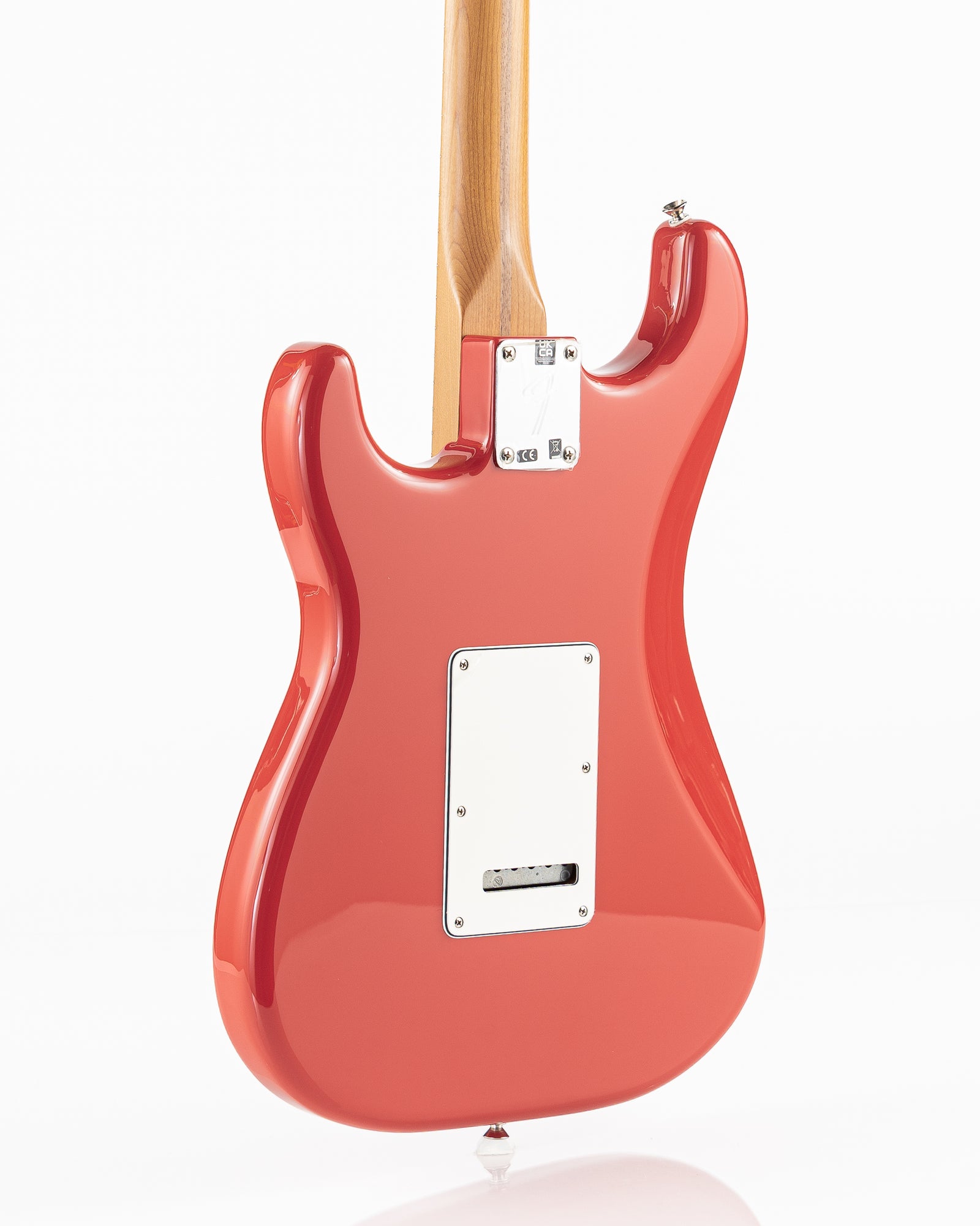 USED 2023 Fender Player Limited-Edition Stratocaster with Fat '50s Pickups Electric Guitar - Fiesta Red with Roasted Maple Fingerboard