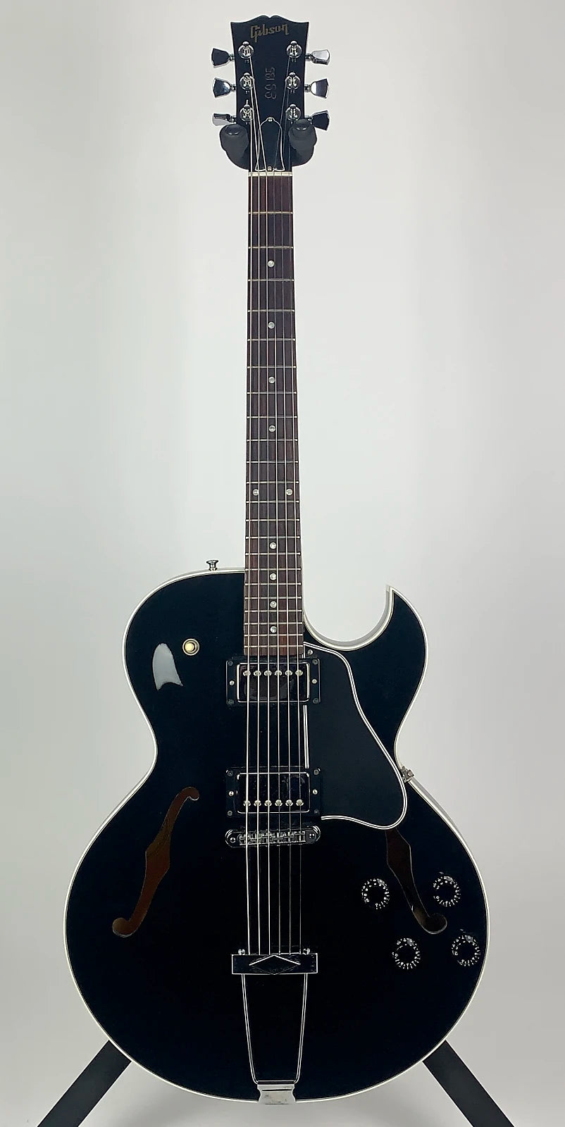 Used 2002 Gibson ES-135 Ebony W/ Hard Shell Case