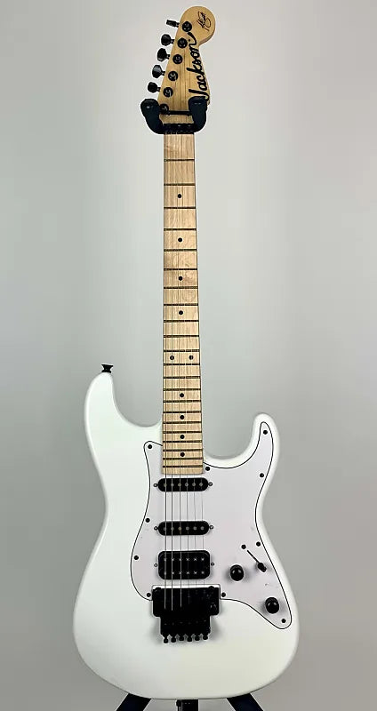 Jackson X Adrian Smith SDXM Maple Snow White