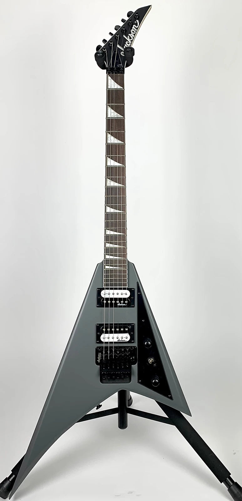 Jackson JS Series Roads JS32 with Amaranth Fingerboard - Gray Satin