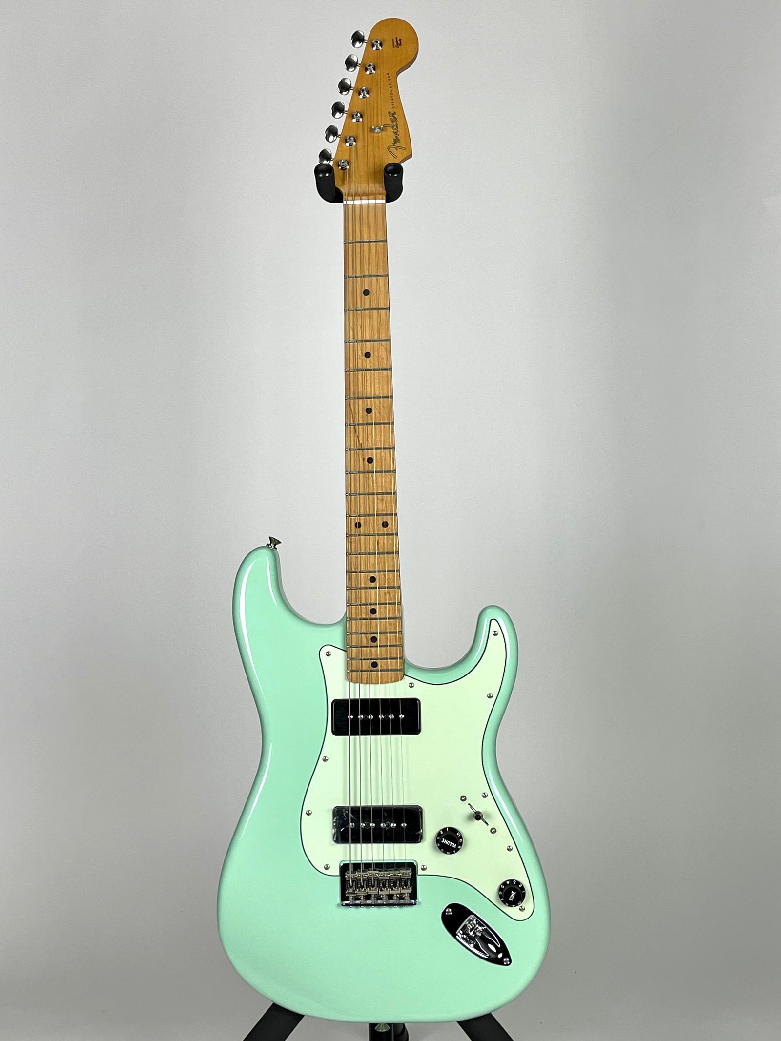USED - Fender Noventa Stratocaster with Maple Fingerboard - Surf Green