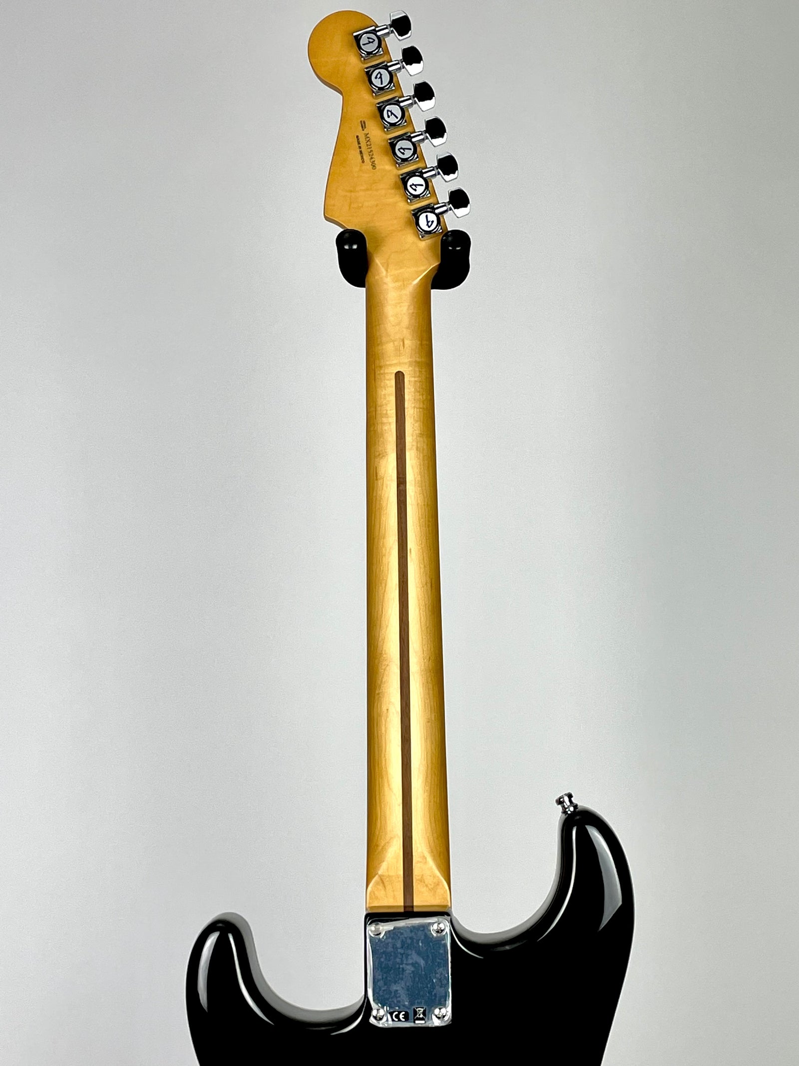 Fender Artist Series Tom Morello Stratocaster with Rosewood Fingerboard - Black