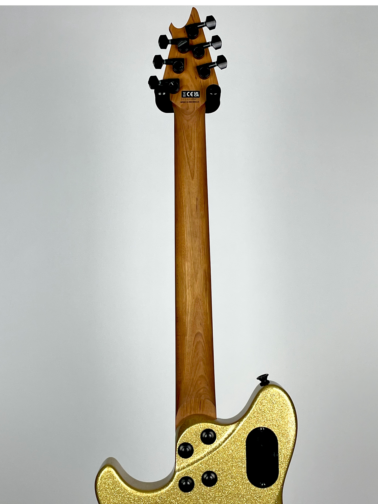 EVH Wolfgang WG Standard with Baked Maple Fingerboard - Gold Sparkle