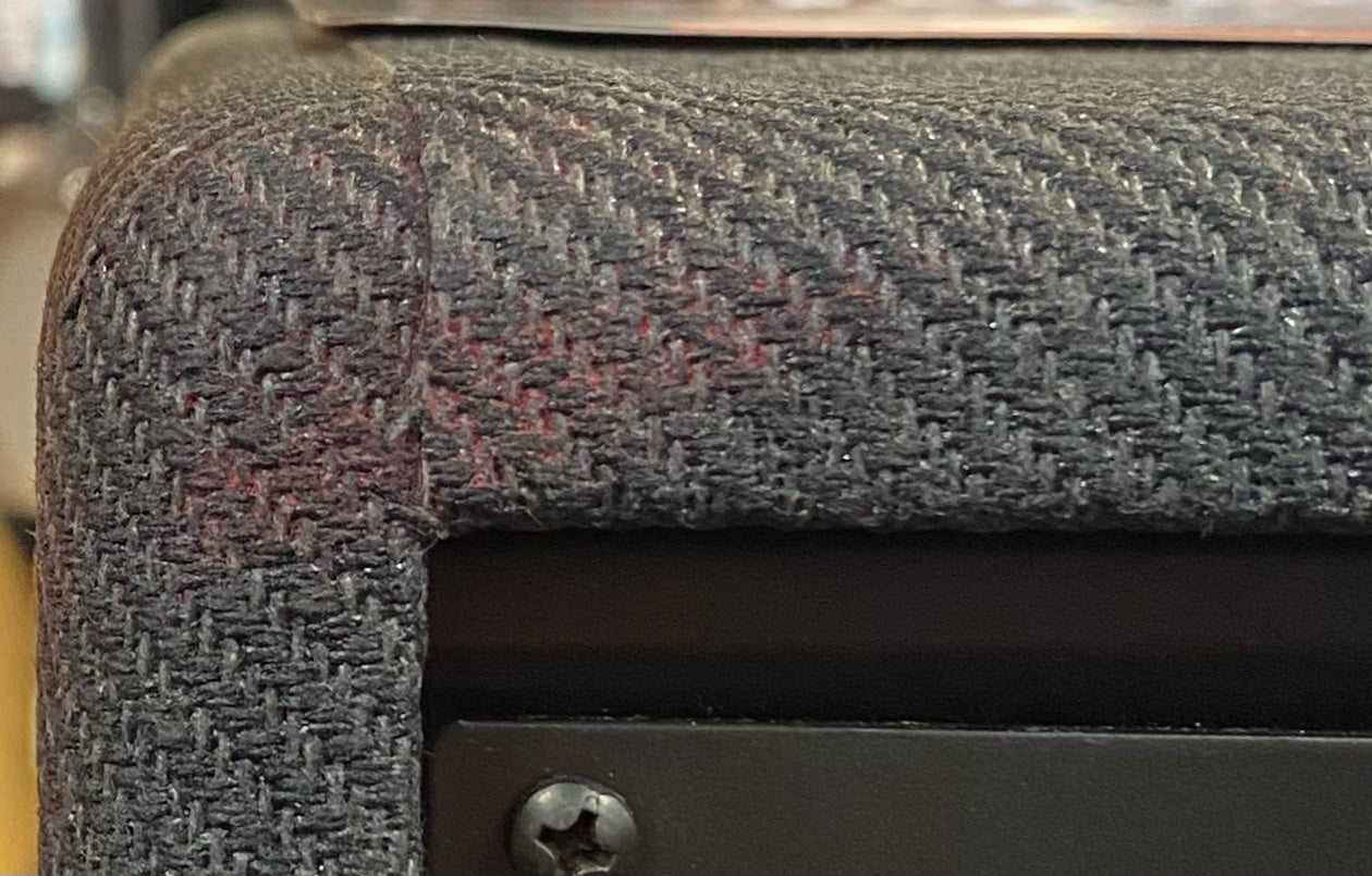 Fender Bassbreaker 18/30 2-Channel 30-Watt 2x12" Guitar Combo