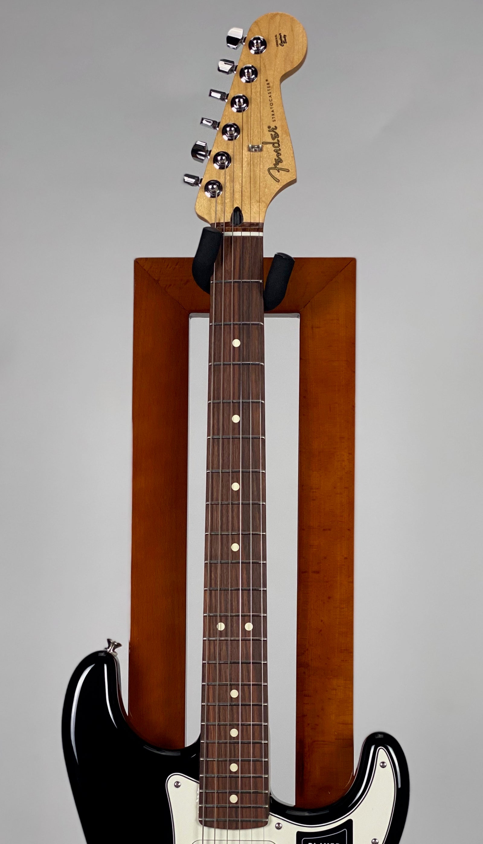 Fender Player Stratocaster with Pau Ferro Fingerboard - Black