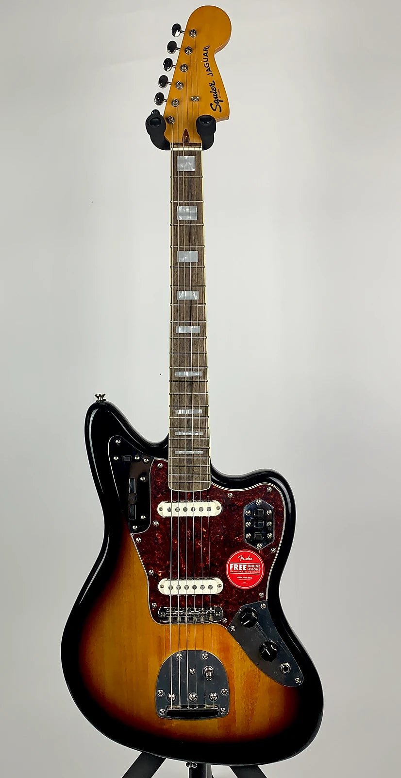 Squier Classic Vibe 70s Jaguar3 Tone Sunburst