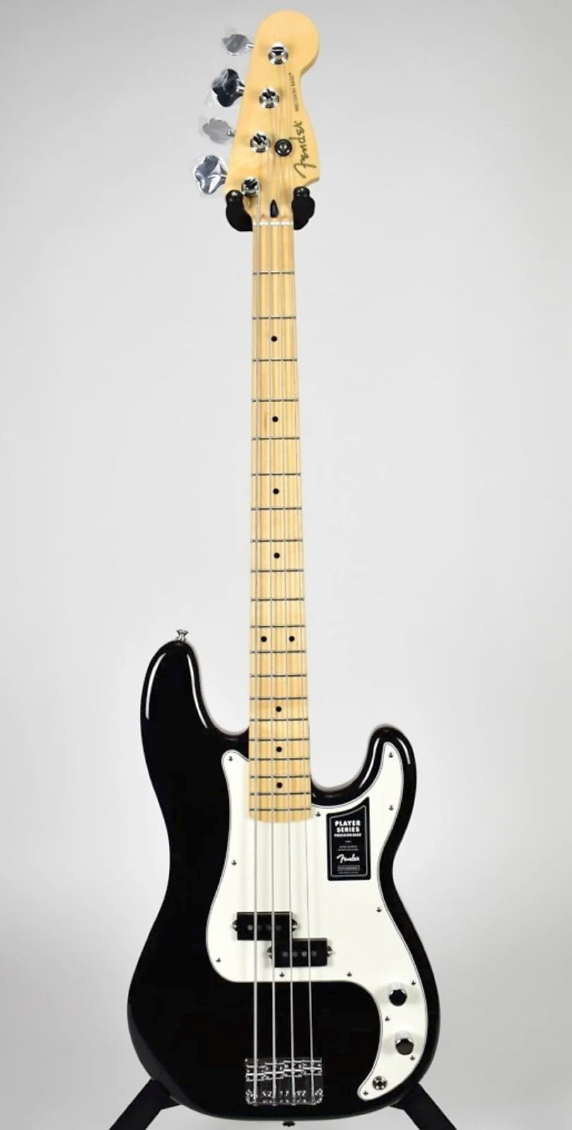 USED Fender Player Precision Bass Maple Fingerboard - Black