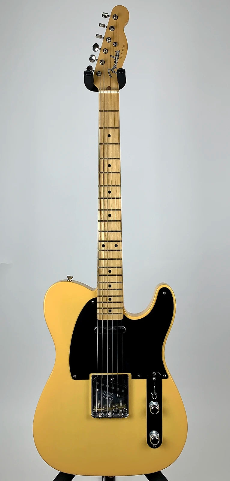 USED Fender American '52 Vintage Telecaster Reissue - Butterscotch Blonde