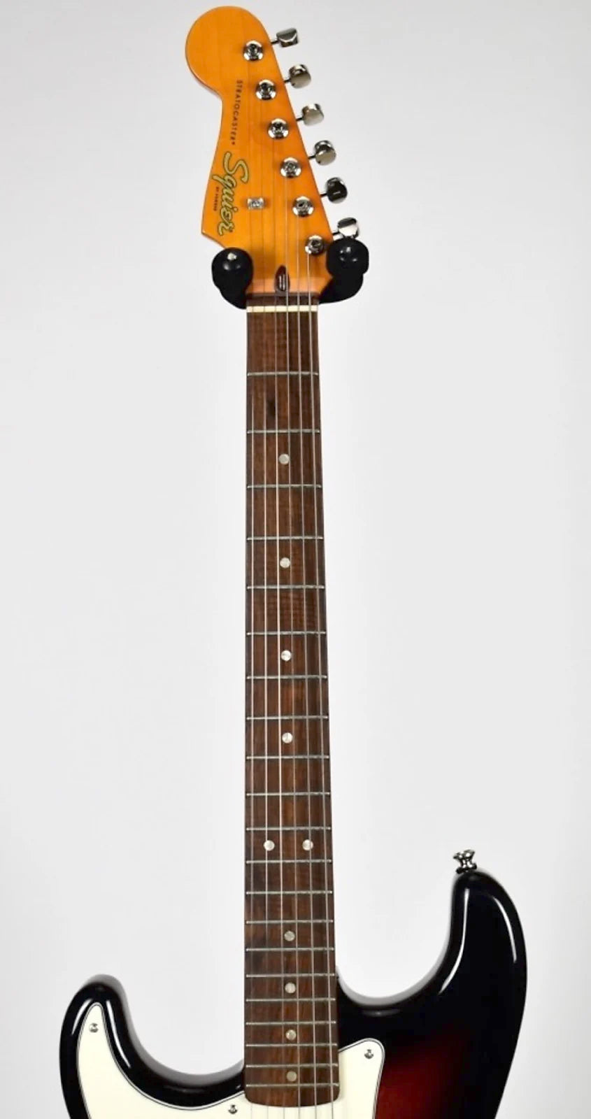 USED Squier Classic Vibe 60s Stratocaster Left-Handed with Laurel Fingerboard - 3-Color Sunburst