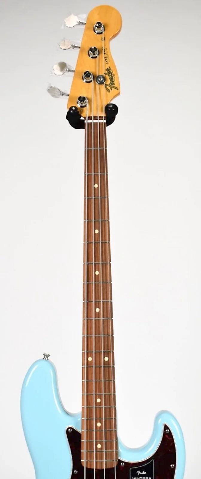 USED Fender Vintera '60s Jazz Bass with Pau Ferro Fingerboard - Daphne Blue