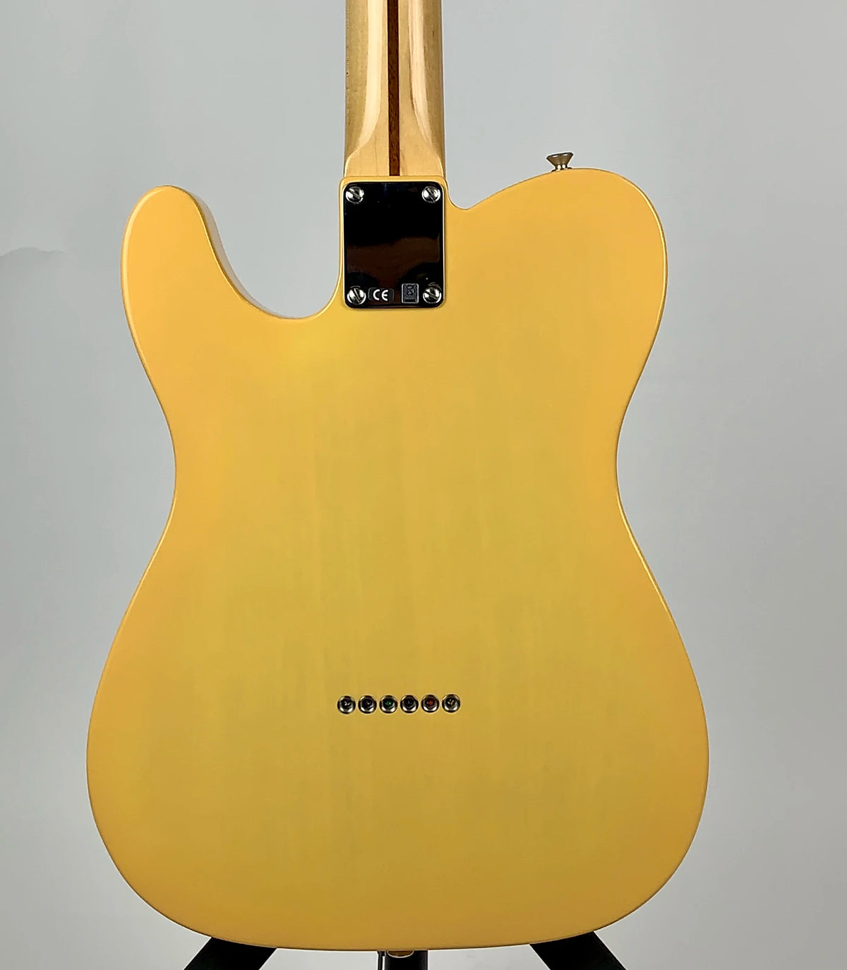 USED Fender American '52 Vintage Telecaster Reissue - Butterscotch Blonde