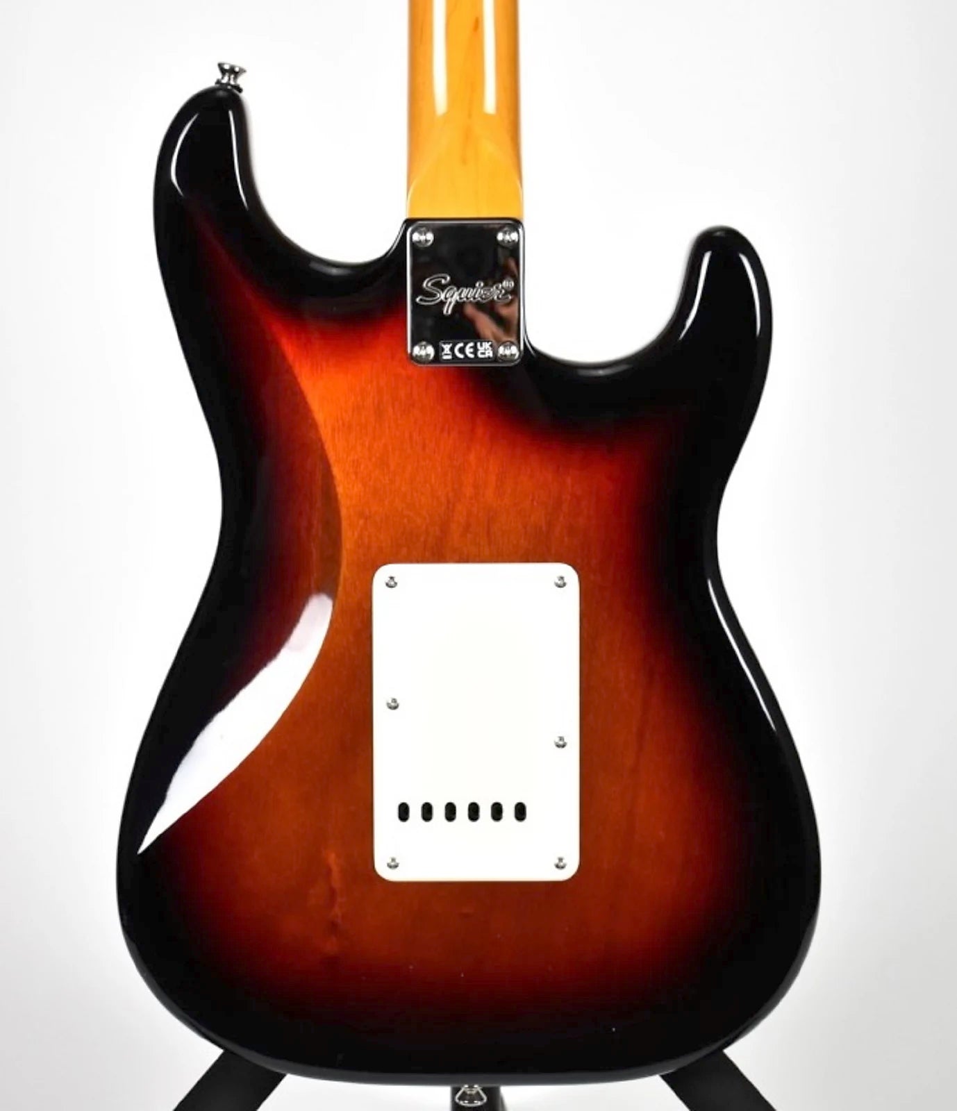 USED Squier Classic Vibe 60s Stratocaster Left-Handed with Laurel Fingerboard - 3-Color Sunburst
