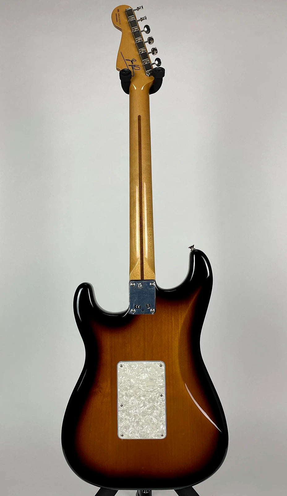 USED Fender Aritist Signature Dave Murray Stratocaster HHH with Rosewood Fingerboard - 2-Color Sunburst
