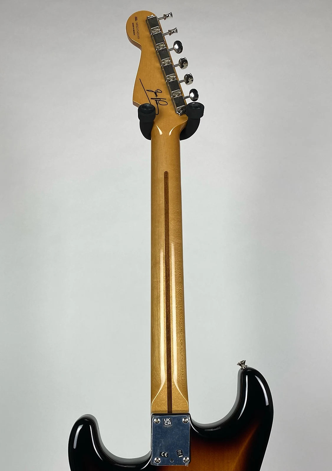 USED Fender Aritist Signature Dave Murray Stratocaster HHH with Rosewood Fingerboard - 2-Color Sunburst