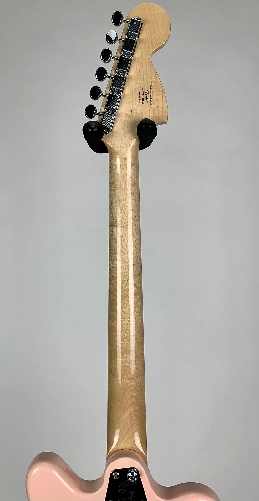 Squier Paranormal Super-Sonic with Laurel Fingerboard - Shell Pink