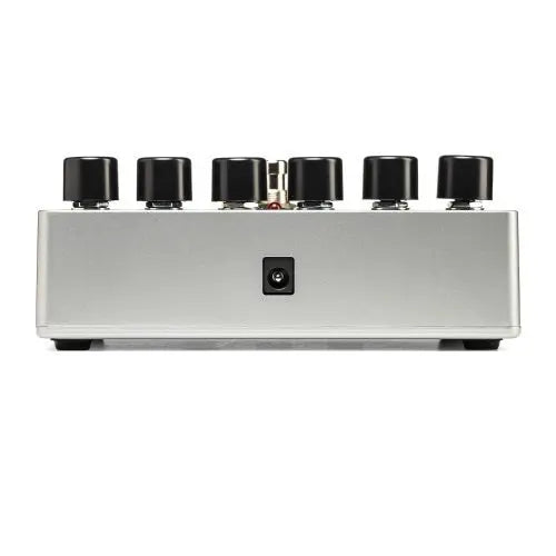 Electro-Hamonix Deluxe Memory Man Analog Delay / Chorus / Vibrato Pedal