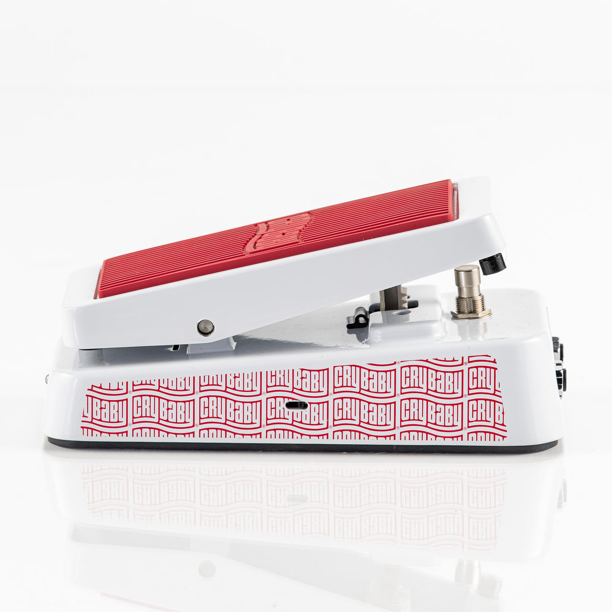 USED Dunlop CBJ95SW Cry Baby Junior Wah Guitar Pedal - Special Edition White