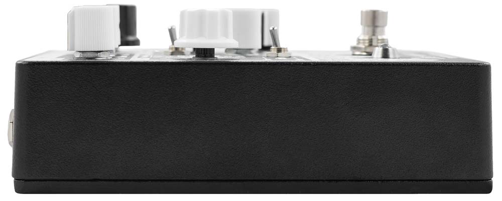 EarthQuaker Devices Data Corrupter Modulated Monophonic Harmonizing PLL Guitar Pedal