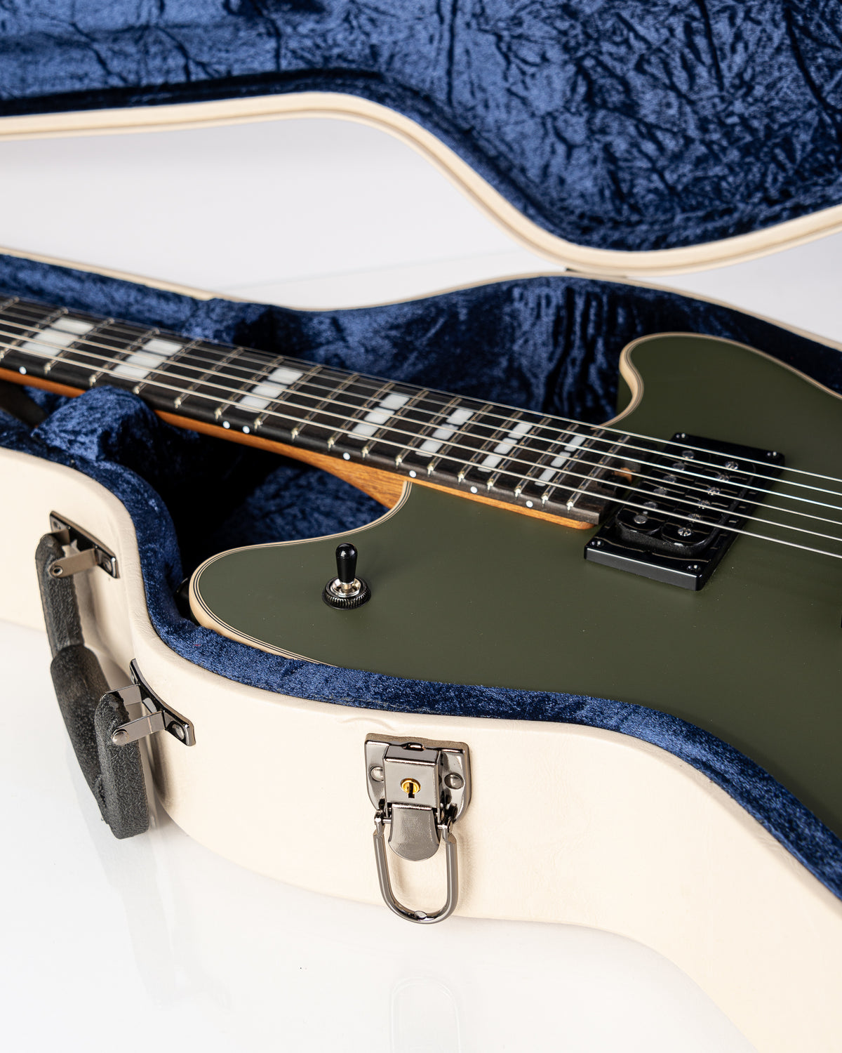 EVH SA-126 Special Electric Guitar- Matte Army Drab