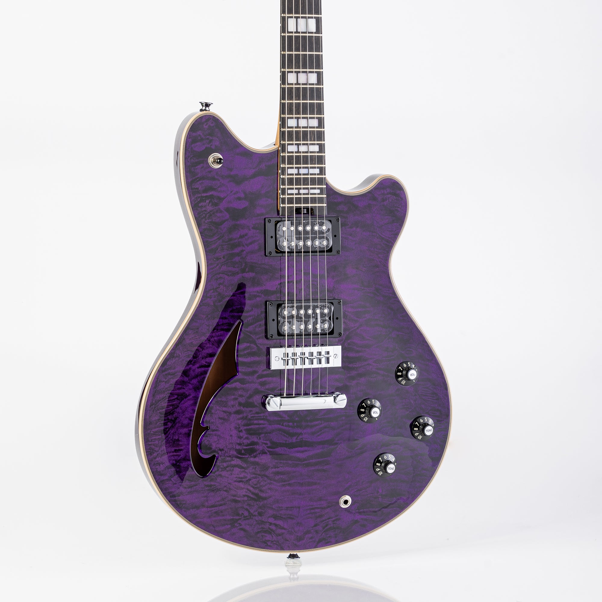 EVH SA-126 Special Quilted Maple Electric Guitar- Transparent Purple