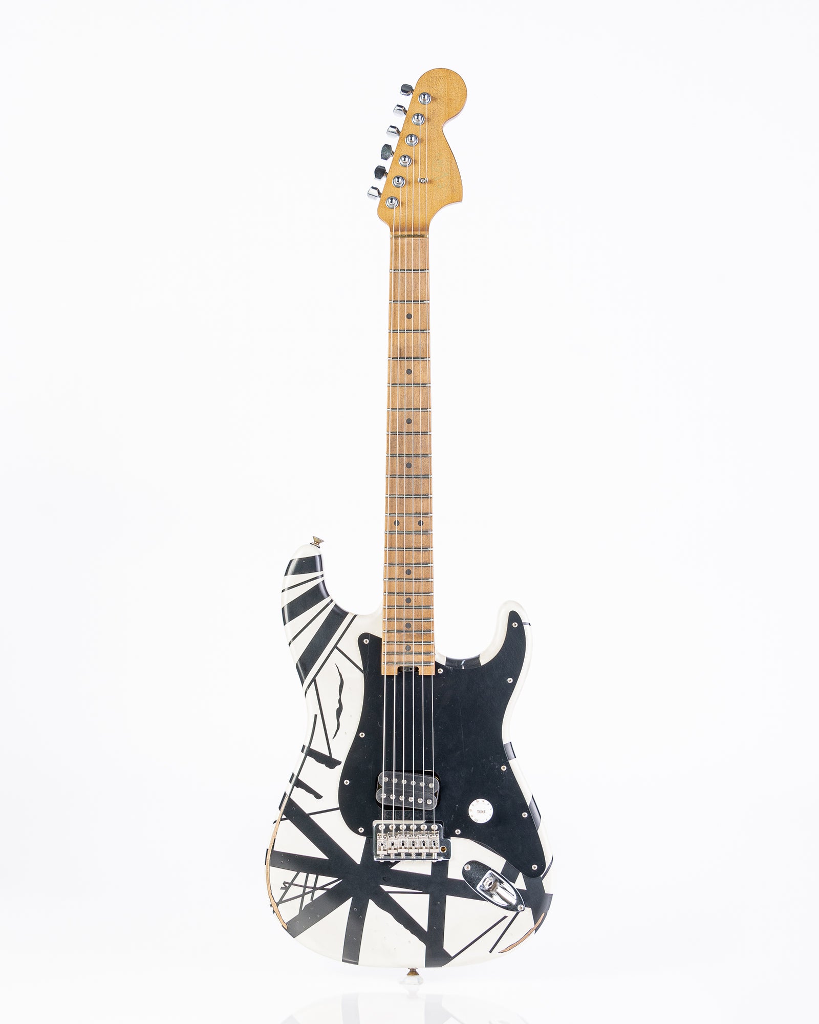 EVH Striped Series '78 Eruption with Maple Fingerboard Electric Guitar - White with Black Stripes Relic