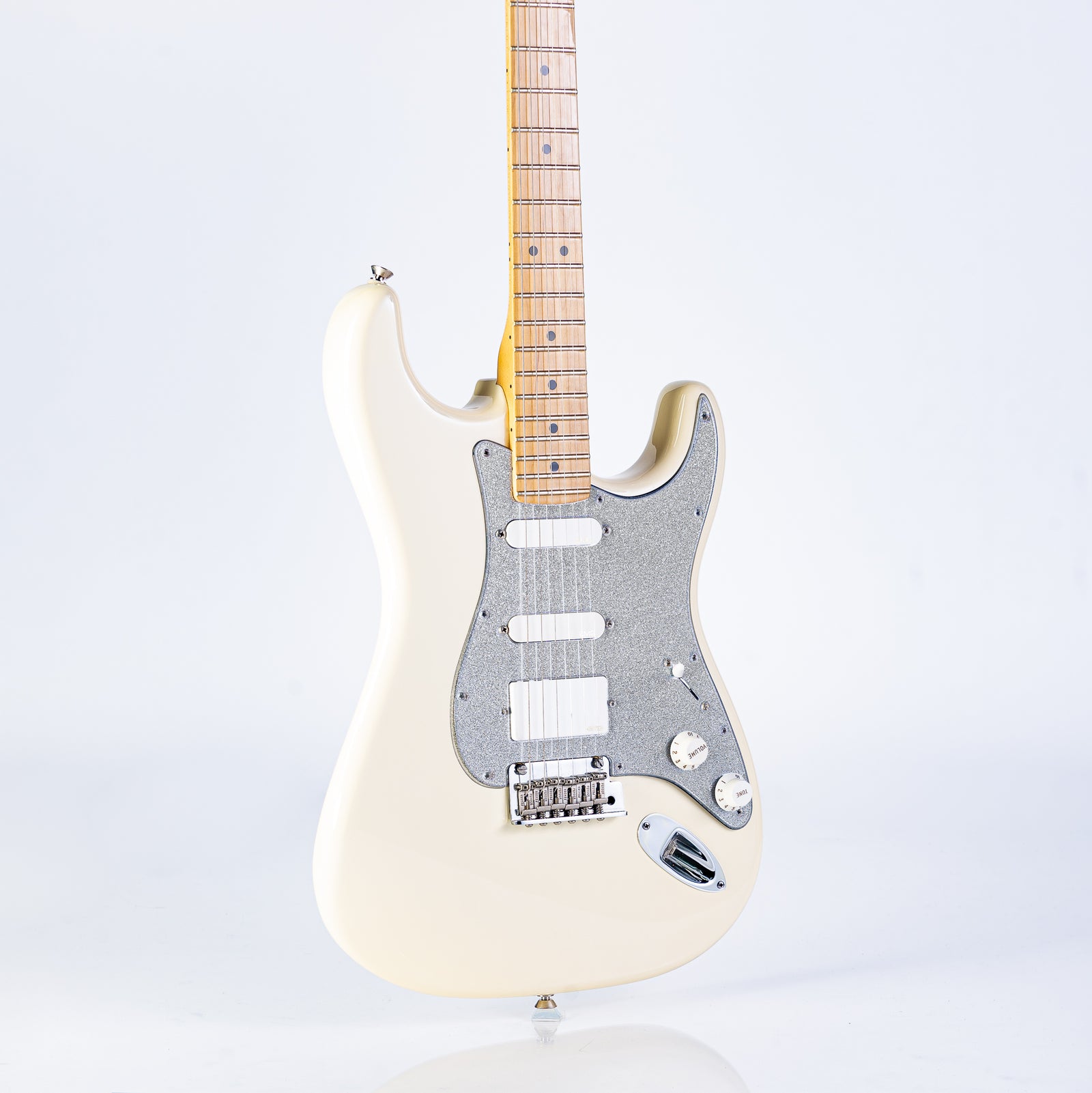 USED Fender American Standard Stratocaster Electric Guitar - Olympic White