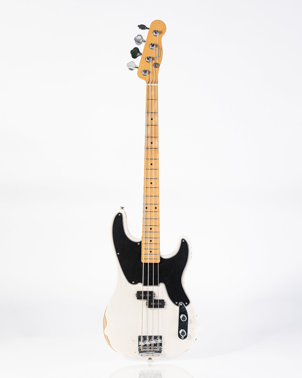 USED Fender Mike Dirnt Signature Road Worn Precision Bass- White Blonde
